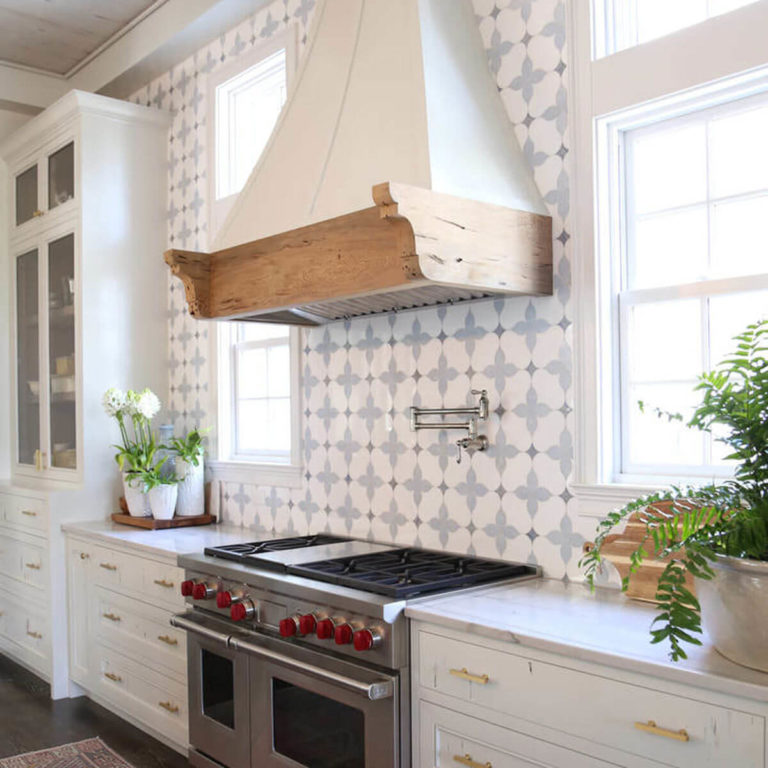 Kitchen Tile Backsplash Ideas – Cost, Design, Installation & Care – The ...