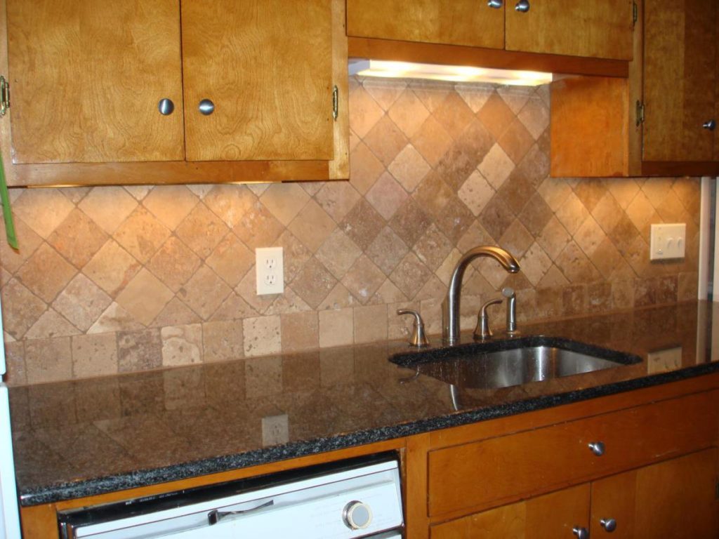 Ceramic tile backsplash