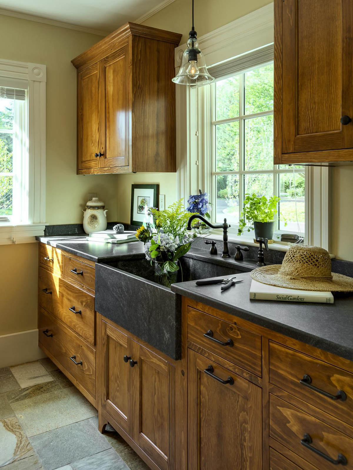 country kitchen style cabinets        <h3 class=