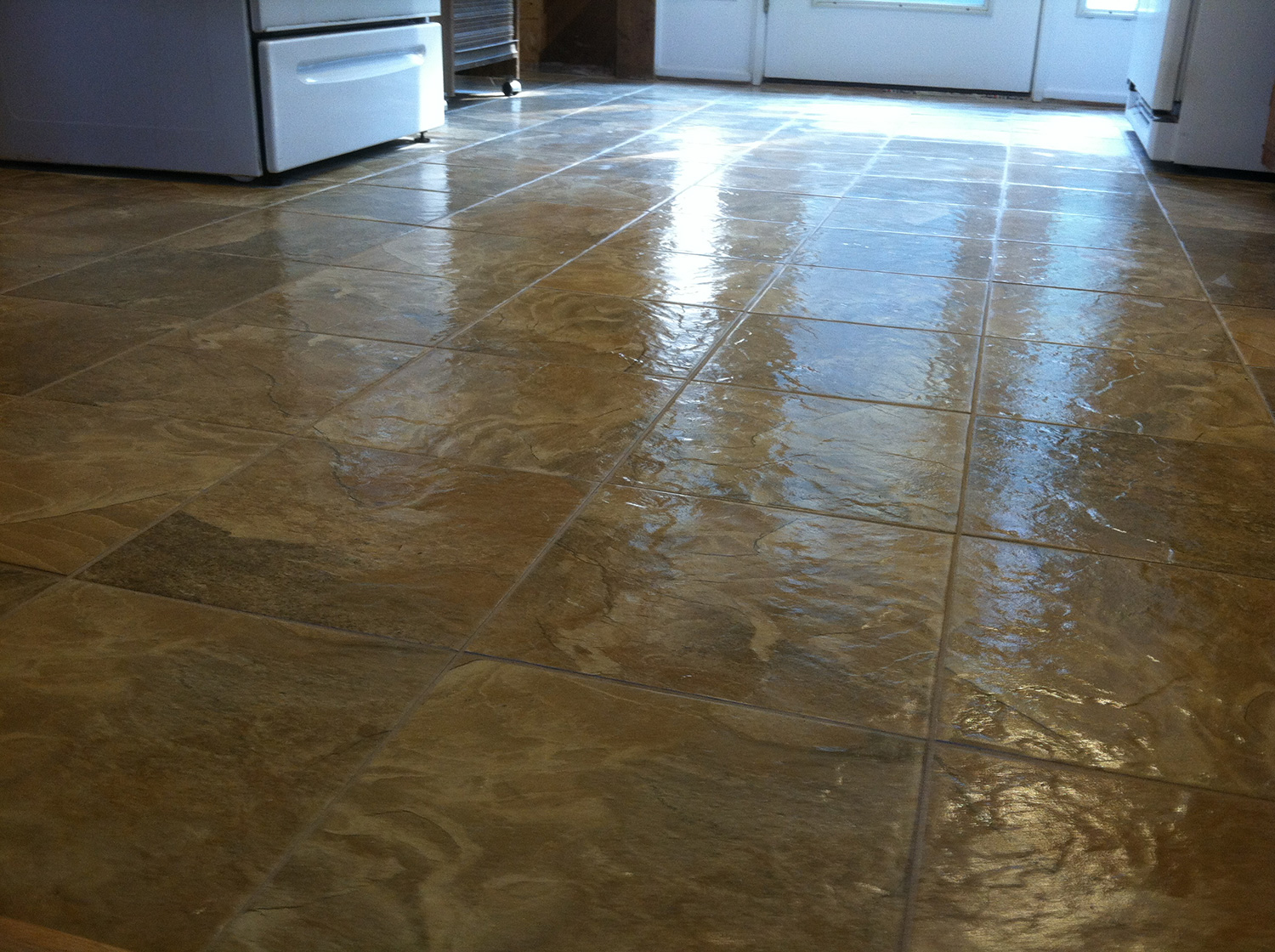Linoleum Flooring Cost Buying Tips Installation Maintenance