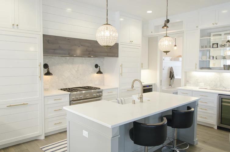 White kitchen design